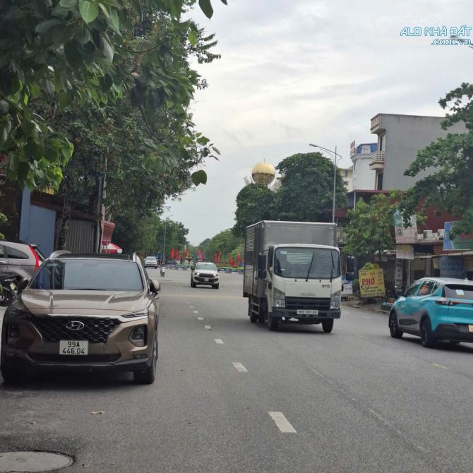 BÁN NHÀ 3TẦNG MẶT QL1 KHU HÒA ĐÌNH BN - 1