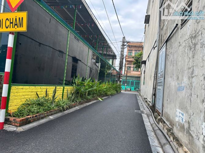 NHÔ 3 TỶ – NỞ HẬU – MẶT TIỀN RỘNG – BA BƯỚC RA ĐƯỜNG Ô TÔ TRÁNH – VỊ TRÍ HIẾM, TIỆN ÍCH NG - 1