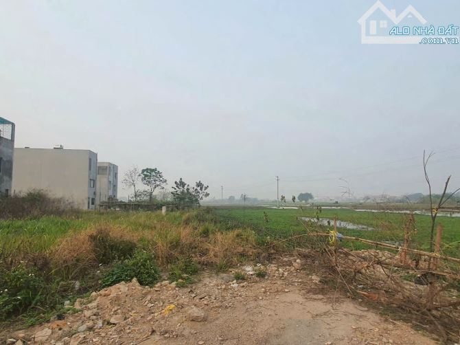 👉👉 CC bán lô đất Đấu Giá Niềm Xá, phường Kinh Bắc, TP Bắc Ninh.  Mặt đường 27m. Dãy CL3 - 1