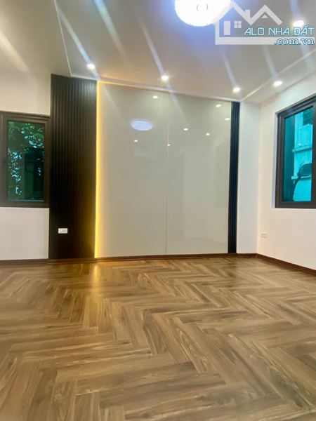 Bán nhà Yên Hòa (Cầu Giấy) - Giá 7.7 tỷ - Căn góc - Ngõ rộng - Gần Cầu Giấy, Nguyễn Khang - 1