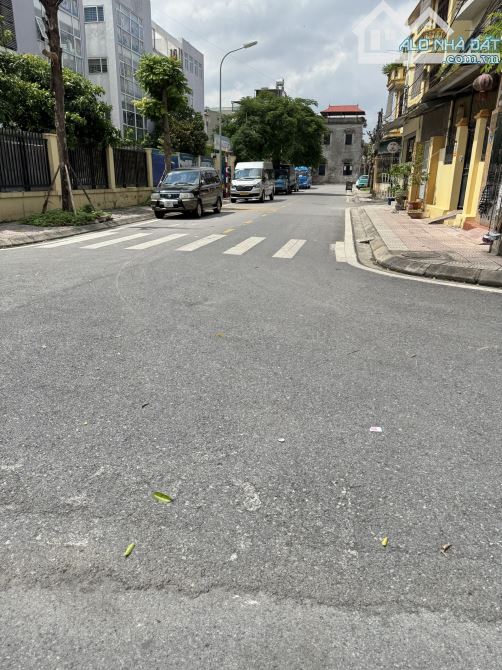 Bán nhanh lô đất Nguyễn Sơn Long Biên 75m² – ô tô tránh – chỉ 195tr/m²! - 1