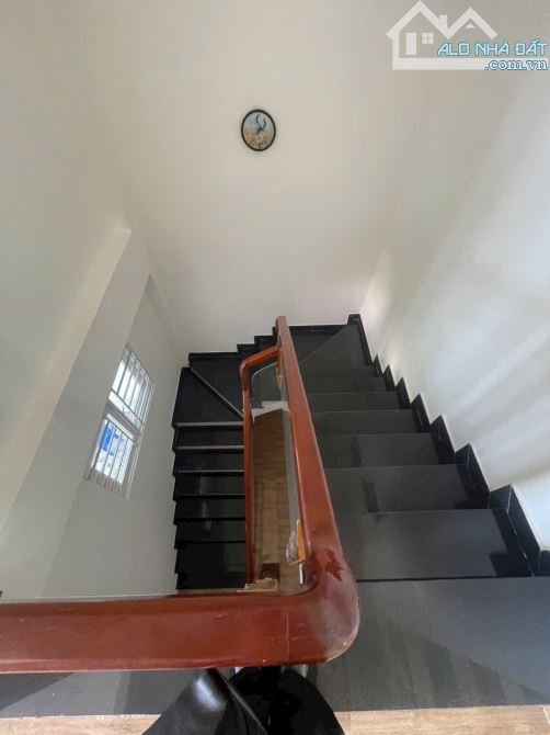 Bán nhà 2 tầng hẻm oto Liên Hoa xã Vĩnh Ngọc Tây Nha Trang , Giá 3.4 Tỷ - 1
