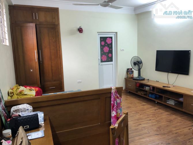 CẦN BÁN GẤP NHÀ BẠCH ĐẰNG, HOÀN KIẾM 32M2 X 5T, NHỈNH 6 TỶ. - 1