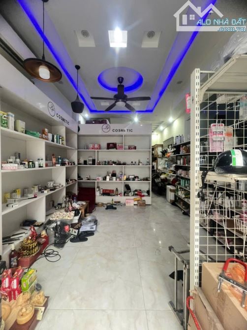 Bán nhà mặt ngõ to oto đỗ tận cửa tại Miếu Hai xã - 1