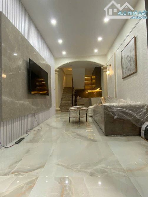 💥 BÁN GẤP NHÀ ĐẸP DỊCH VỌNG HẬU – HẠ CHÀO 100 TRIỆU – GIÁ MỚI CHỈ 7.85 TỶ 💥 - 1