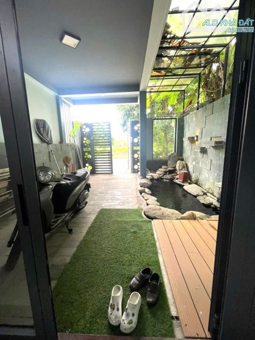Bán Nhà 3 Tầng Khu Đô Thị Nam Việt Á – Kiên Cố, Sạch Đẹp, Giá 8.5 Tỷ - 1
