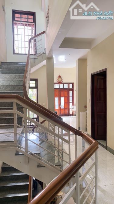☘️ VILLA SÂN VƯỜN 3 TẦNG – KIỆT 4M NÚI THÀNH – DIỆN TÍCH 154M² – VỊ TRÍ VIP TRUNG TÂM HẢI - 1