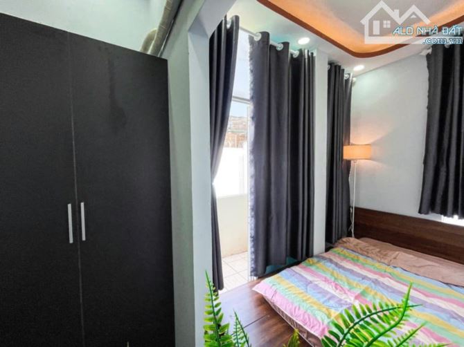 Cho thuê căn hộ 2 phòng ngủ quận 10 đường nguyễn tri phương - 1