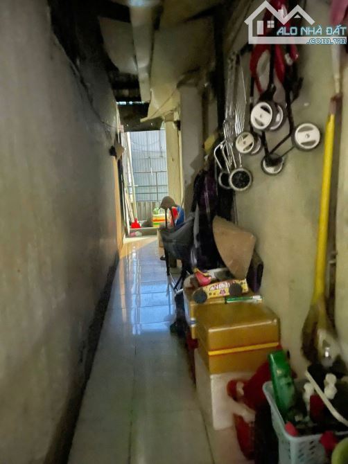 Bán nhà Mặt tiền Hoàng Hoa Thám - đối diện Chợ, gần Cộng Hòa, 5x35m, 2 Tầng, 36,9 tỷ. - 1