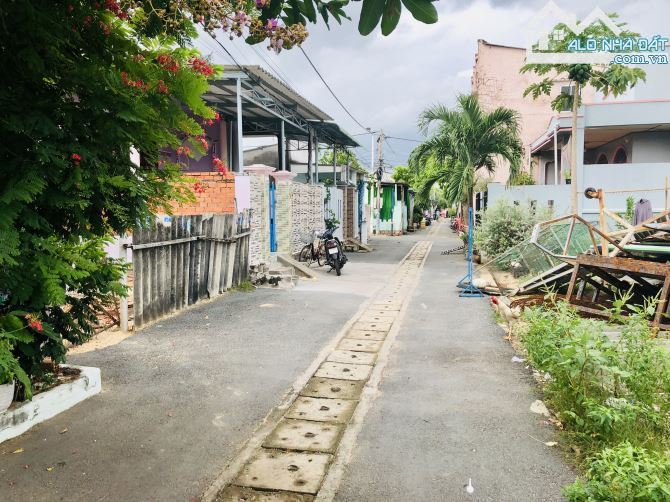 🏖️ Bán đất góc 2 mặt tiền Phước Hải – Cách biển 450m, DT 78m², full thổ cư, giá 2.45 tỷ - 1