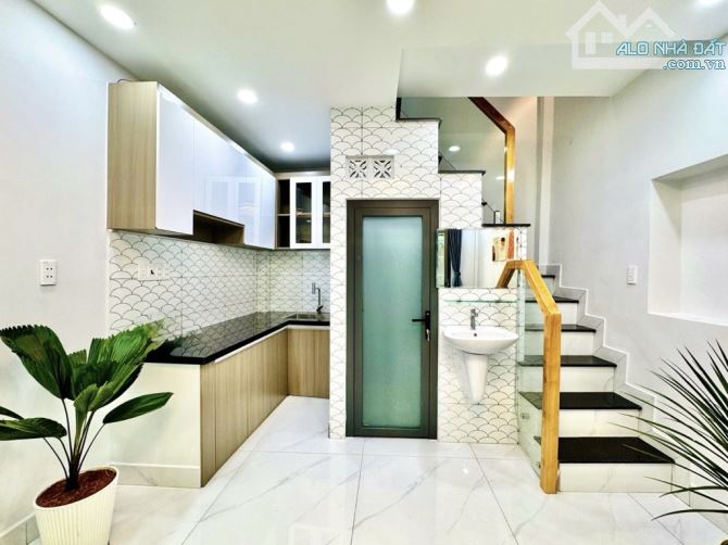 Bán nhà gần MT Bùi Đình Túy P12 Bình Thạnh 3 tầng SD 65m2 chỉ hơn 4 tỷ - 1