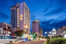 SIÊU PHẨM NHÀ 3 TẦNG PHỐ PHẠM VĂN ĐỒNG CÁCH BÃI TẮM BIỂN 500M GIÁ ĐẦU TƯ TÔT 10,5 TỶ TL - 1