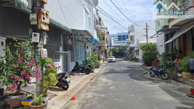Nhà mặt tiền Vĩnh Nguyên gần Tân Trào dt 66m2 ngang 5,2m cách biển 1,2km - 1