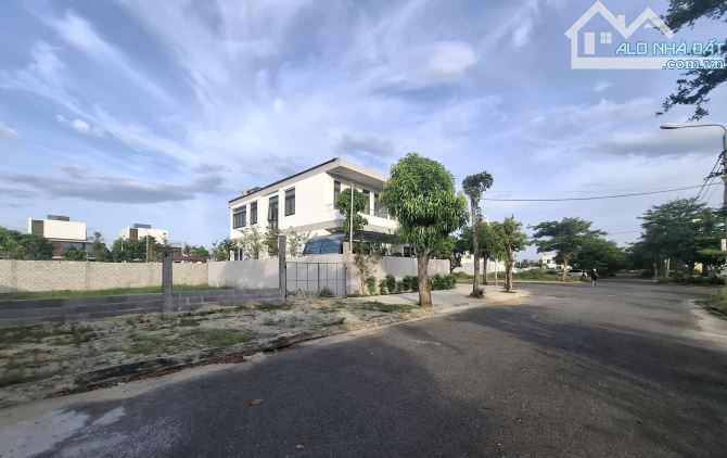 Bán lô biệt thự 300m2, B3.17 lô 03 đường Vùng Trung 18 khu đo thị Phú Mỹ AN - 1