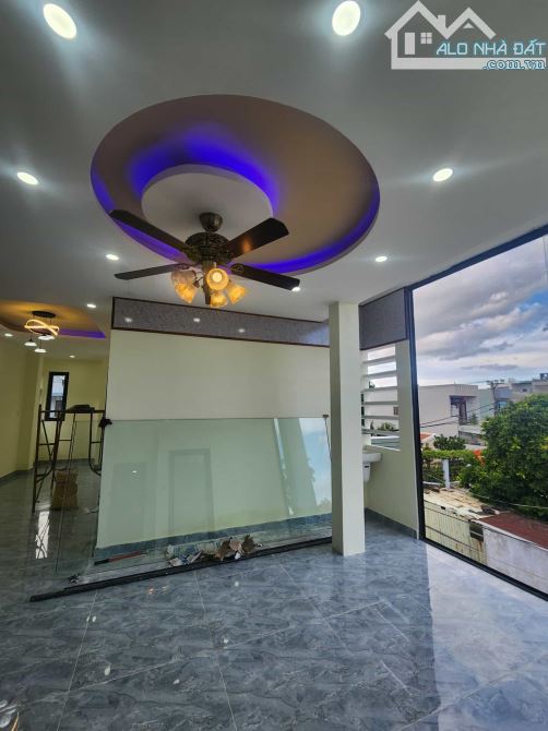 💥💥💥HOT...HOT CHỦ BÁN NHÀ 3 TẦNG KIỆT Ô TÔ TÔN ĐẢN NỐI DÀI - CẨM LỆ - TP.ĐÀ NẴNG - 1
