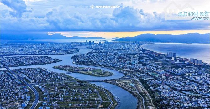 Bán lô view hồ Sen - Hoà Quý DT 180m2, hướng TB, giá đầu tư, sổ công chứng - 1