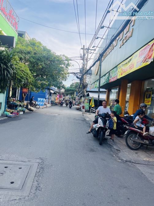 ĐƯỜNG SỐ 3, GV - 3.7X18M (NỞ HẬU 72M2) - 2 LẦU 5 PN - CHỈ 5.8 TỶ - 1