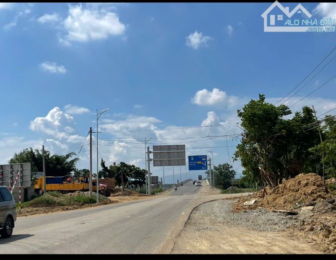 Bán đất mặt tiền vị trí đẹp gần cầu nối nút giao cao tốc Dầu Dây - Phan Thiết - 1