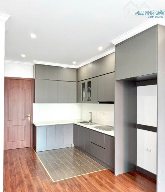🔔 MẶT PHỐ TAM TRINH 18,8 TỶ/ 40M2/5 TẦNG - KINH DOANH - 5 TẦNG THANG MÁY - VỈA HÈ RỘNG. - 1