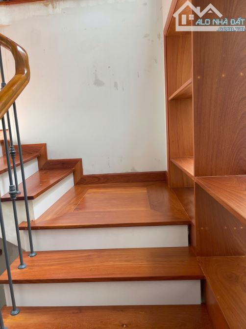Bán Biệt Thự MT Đường Hoa - Khu Phan Xích Long. 8 x18m. Hầm 3Tầng Giá Chỉ 59tỷ - 1