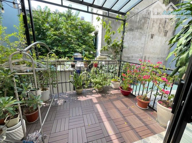BÁN GẤP NHÀ TRUNG TÂM BỒ ĐỀ - 58M - Ô TÔ ĐỖ CỬA - FULL NỘI THẤT CAO CẤP - 1