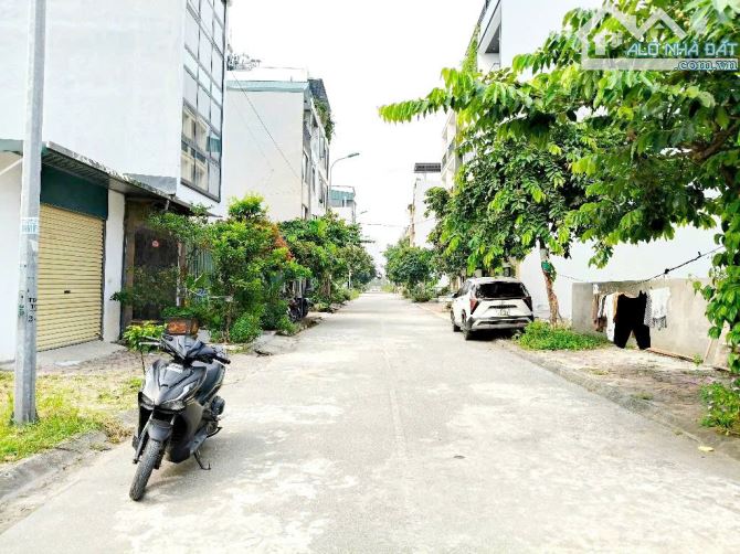 BÁN  TÁI ĐỊNH CƯ TRÂU QUỲ GIA LÂM- KHU 7.2HA- ĐƯỜNG 14M, VỈA HÈ, KINH DOANH- NHỈNH 6 TỶ - 1