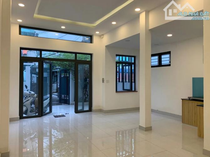 NHÀ HẺM XE HƠI 8M BÀ HẠT, QUẬN 10, DT: 7x12M, KC:6 TẦNG , GIÁ: 26,8TỶ - 1