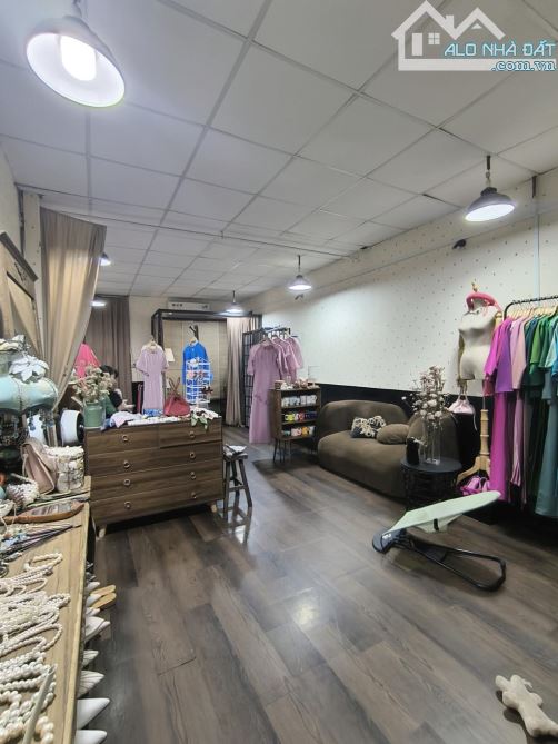 (DT60M2)NHÀ HẺM 1 TRỤC THẲNG LÊ VĂN SỸ,P13,PN(P. PHÚ NHUẬN) KHU VIP,GIÁ CHỈ 8.2 T.Ỷ TL. - 1