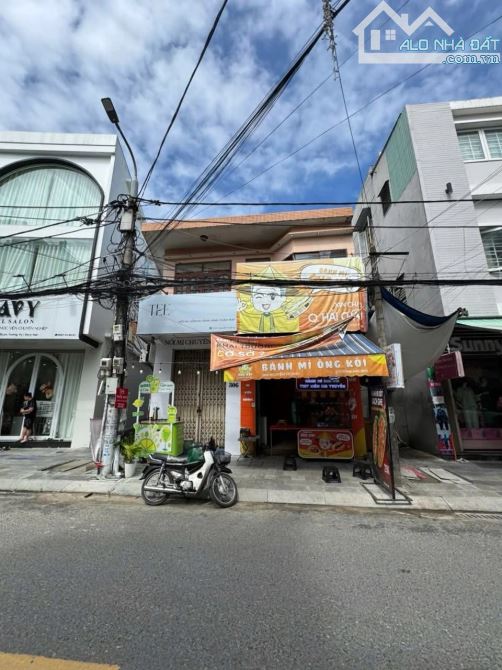 Sập hầm! Nhà 2 tầng Nguyễn Hoàng, gần Nguyễn Văn Linh, 2 mặt kẹp kiệt thoáng 62m2 - 1