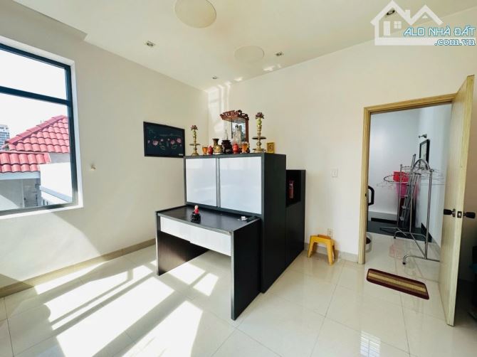 🌷NHÀ 3 TẦNG HẺM ĐƯỜNG TRẦN PHÚ - GẦN CHỢ HÀN - VỊ TRÍ TRUNG TÂM CỰC HIẾM - DT 110M2 NGANG - 1
