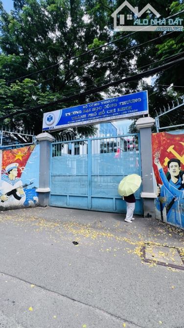 NHÀ HIẾM TRONG TẦM GIÁ 5 TỶ - LÊ TRỌNG TẤN – NGAY ĐH CÔNG THƯƠNG - 1