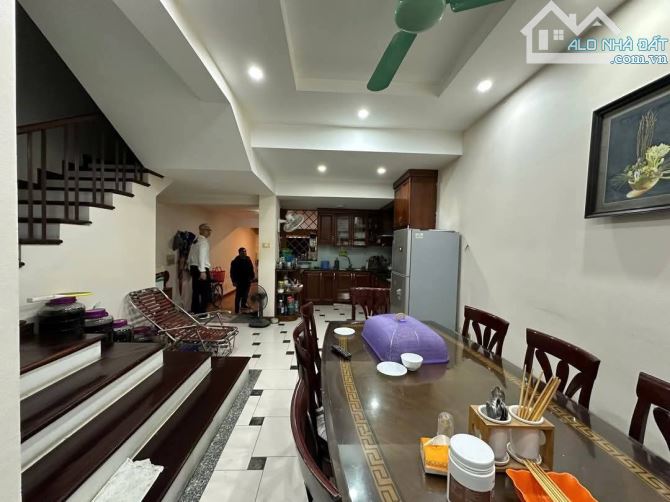 Bán biệt thự đẹp 4 tầng 255m2..Bán Đảo LINH ĐÀM - HOÀNG MAI..giá tốt.. - 1