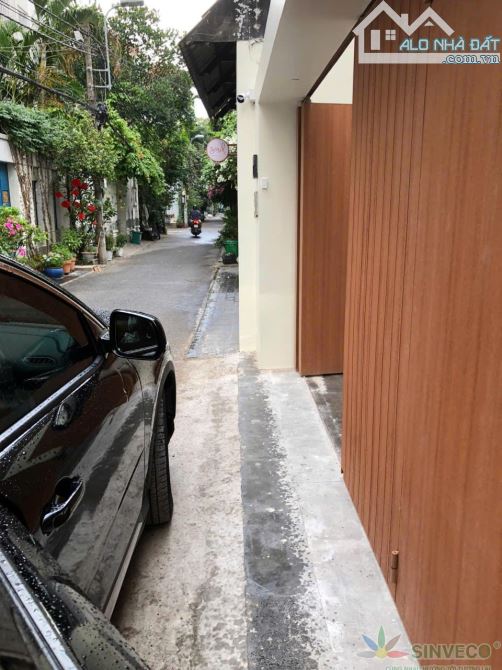 Bán biệt thự khu compound Nguyễn Văn Hưởng Thảo Điền gần Fideco_DT 10x11m_KC 3 tầng_giá 32 - 1