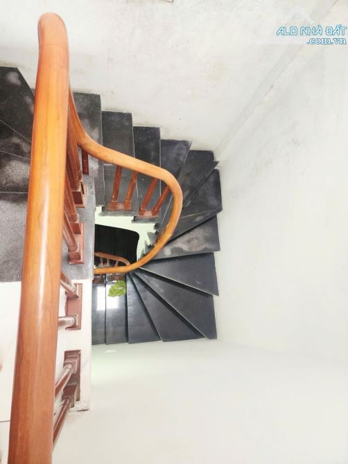Bán Nhà 5 Tầng Đại Đồng- Vĩnh Hưng, Gần Phố Nhà Đẹp- Nhỉnh 6 Tỷ(TL) - 1