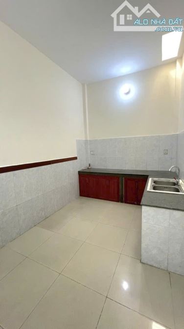 BÁN NHÀ ĐẸP CẠNH TÂ.N KỲ TÂN QUÝ - OTO VÀO NGỦ - ( 5X14M ) - 1