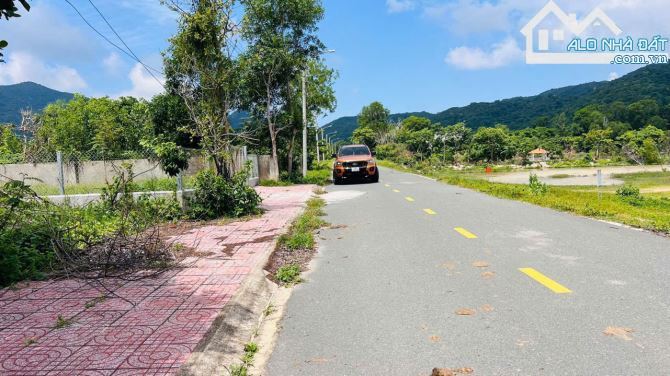 🏞️ Đất 1500m² view núi Minh Đạm, thổ cư 300m², gần biển Phước Hải 3km, đường nhựa, giá 3. - 1