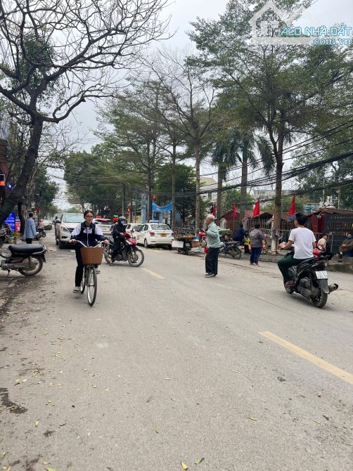 Cơ hội đầu tư đất đẹp Chúc Sơn, lô góc 43m², vị trí đắc địa gần chợ - 1