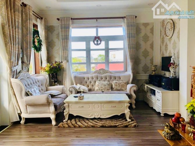 SIÊU PHẨM VILLA  288.6m² (ngang 12m)  MẶT TIỀN TRUNG TÂM ĐÀ LẠT – ĐẲNG CẤP & SANG TRỌNG 🌿 - 1