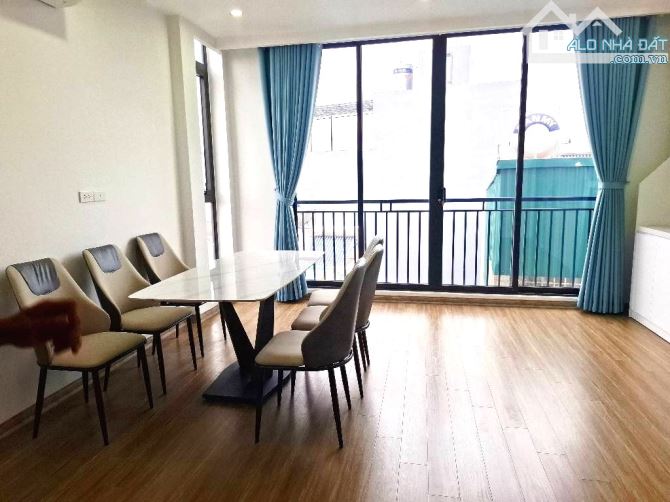 BÁN NHÀ THẠCH BÀN 35M2, 6 TẦNG THANG MÁY, Ô TÔ ĐỖ CỬA, FULL NỘI THẤT, 7.95 TỶ - 1