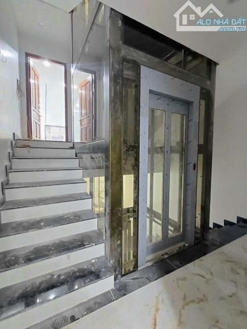 BÁN NHÀ MẶT PHỐ KIM ĐỒNG 116M X 6 TẦNG THANG MÁY 2 MẶT TIỀN  KINH DOANH ĐỈNH 4X TỶ - 1