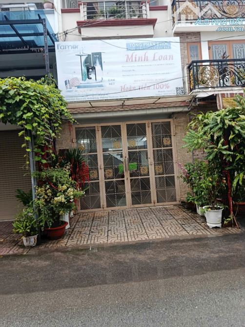 Nhà 3 tầng MẶT TIỀN Đường. KHU NAM LONG P. Thạnh Lộc, Quận.12 dt 72 (4mx18m) 💵6,5tỷ. - 1