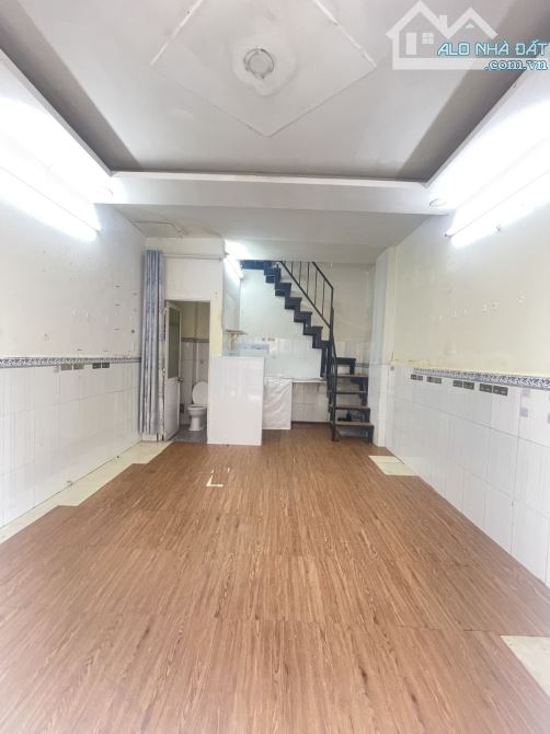 Đô Đốc Long, Tân Phú, 17m2 (3.6 x 6), 2.85 tỷ  _ Nhà 1 trệt, 1 lầu đúc btct. - 1