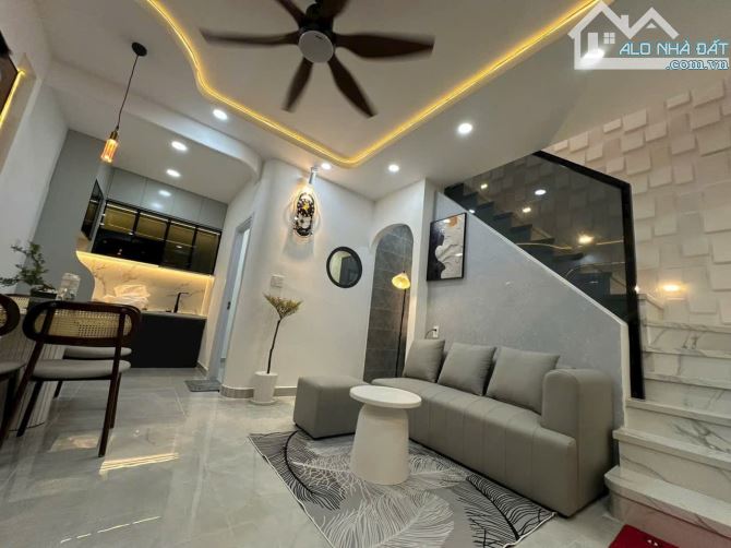 6.35 tỷ - bán nhà sát MT Phan Văn Trị gần Bà Chiểu - DT 5mx7m- 3PN full NT - 1