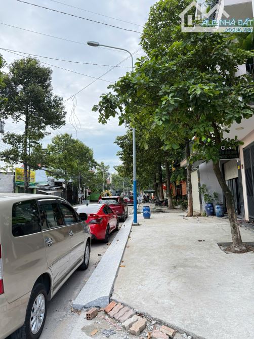 🌻 Đất Đẹp Đường Thông 220m2 - nở hậu ngang 8 - Đông Hoà gần Goo Dĩ AN 🔥 - 1
