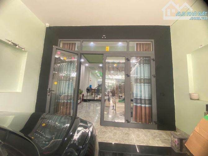 Nhà 3 tầng Phước Đồng Nha Trang dt 113.7m2 đường oto 12m giá 4ty5 - 1
