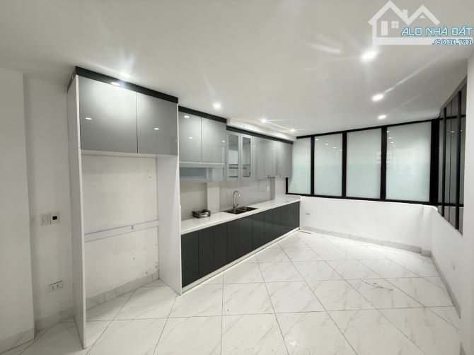 Bán nhà 6 Tầng, Vũ ngọc phan, Láng Hạ , 34m chỉ 8,3 tỷ - 1