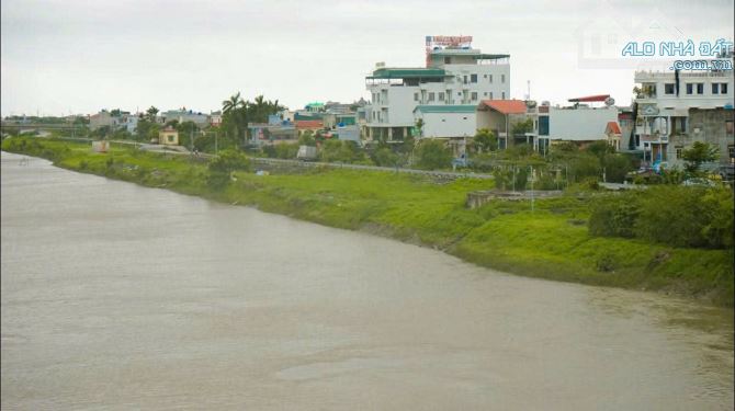 Bán gấp 4 lô đất Vew sông Trà Lý tổ 5 Hoàng Diệu, giá chỉ 2 tỷ/ lô có thương lượng - 1