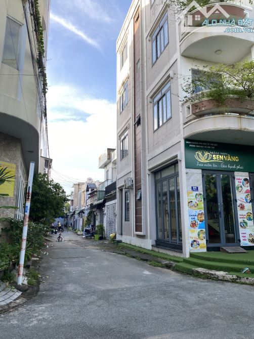 SIÊU NGỘP – BÁN GẤP ĐẤT 50m² PHÚ HỮU, Q9 – GẦN NGUYỄN DUY TRINH – GIÁ CHỈ 2.9 TỶ - 1