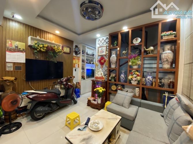 🔥 NHÀ ĐẸP TRUNG TÂM PHÚ NHUẬN – GẦN TRƯỜNG SA, 5 TẦNG KIÊN CỐ, 65m2, 9PN. GIÁ: 12,9 TỶ🔥 - 1