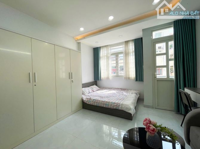 Phòng tách bếp cửa thoáng full nội thất - 1